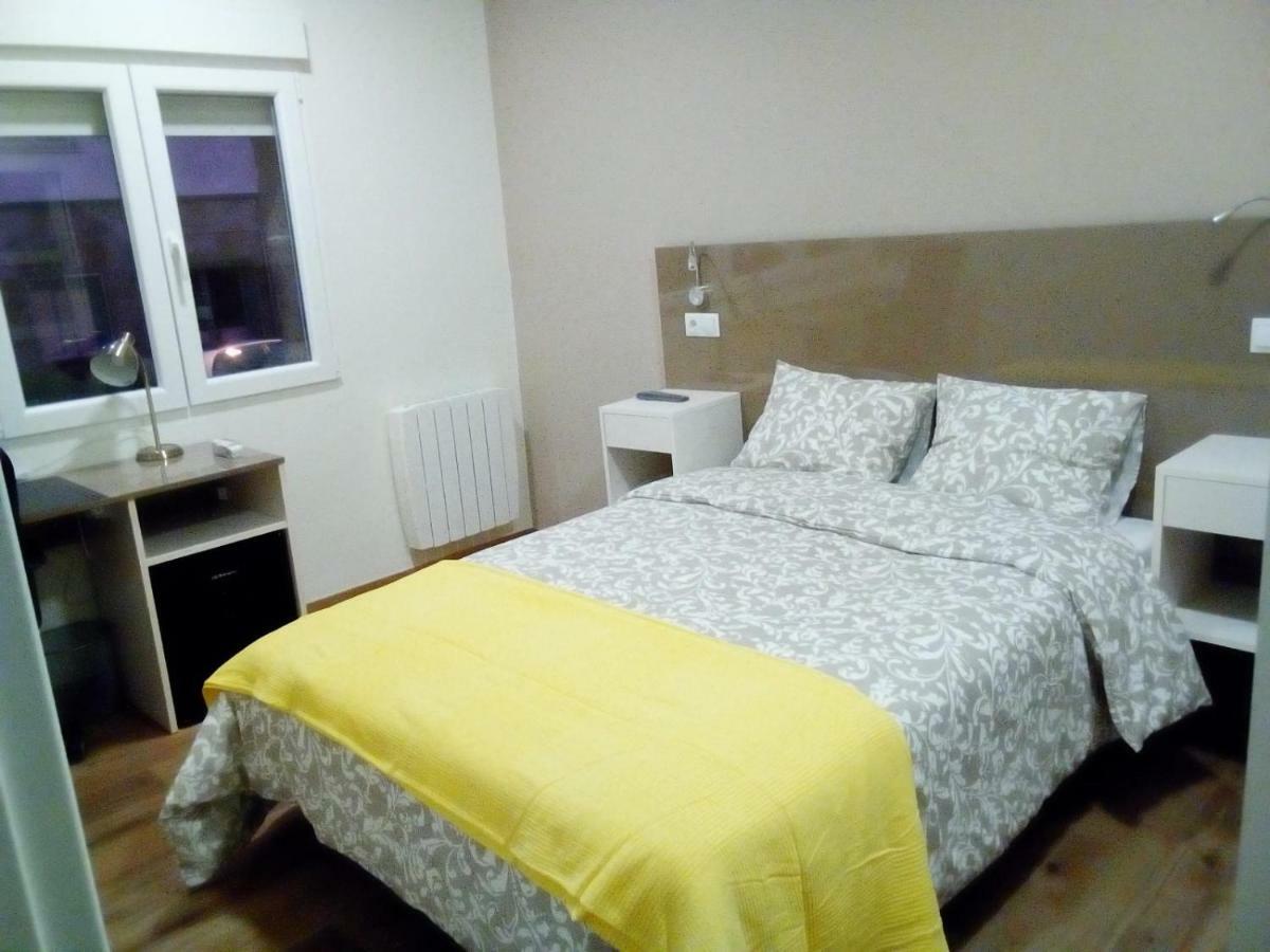 Residencia Compostela 2 Bed & Breakfast Santiago de Compostela Luaran gambar