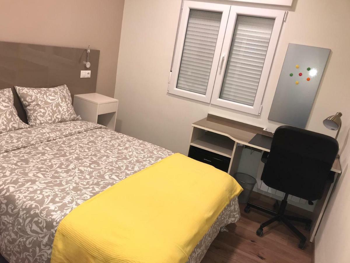 Residencia Compostela 2 Bed & Breakfast Santiago de Compostela Luaran gambar