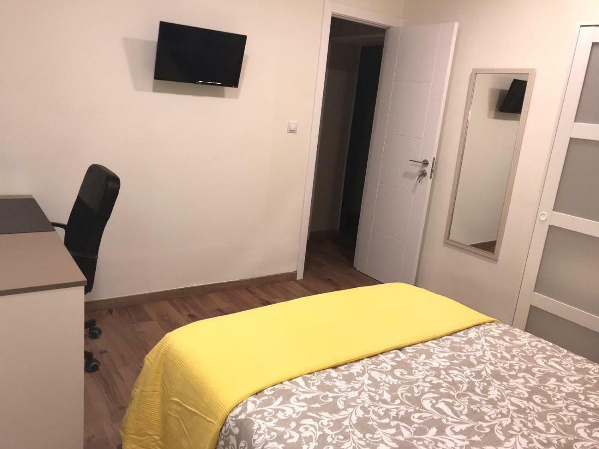 Residencia Compostela 2 Bed & Breakfast Santiago de Compostela Luaran gambar