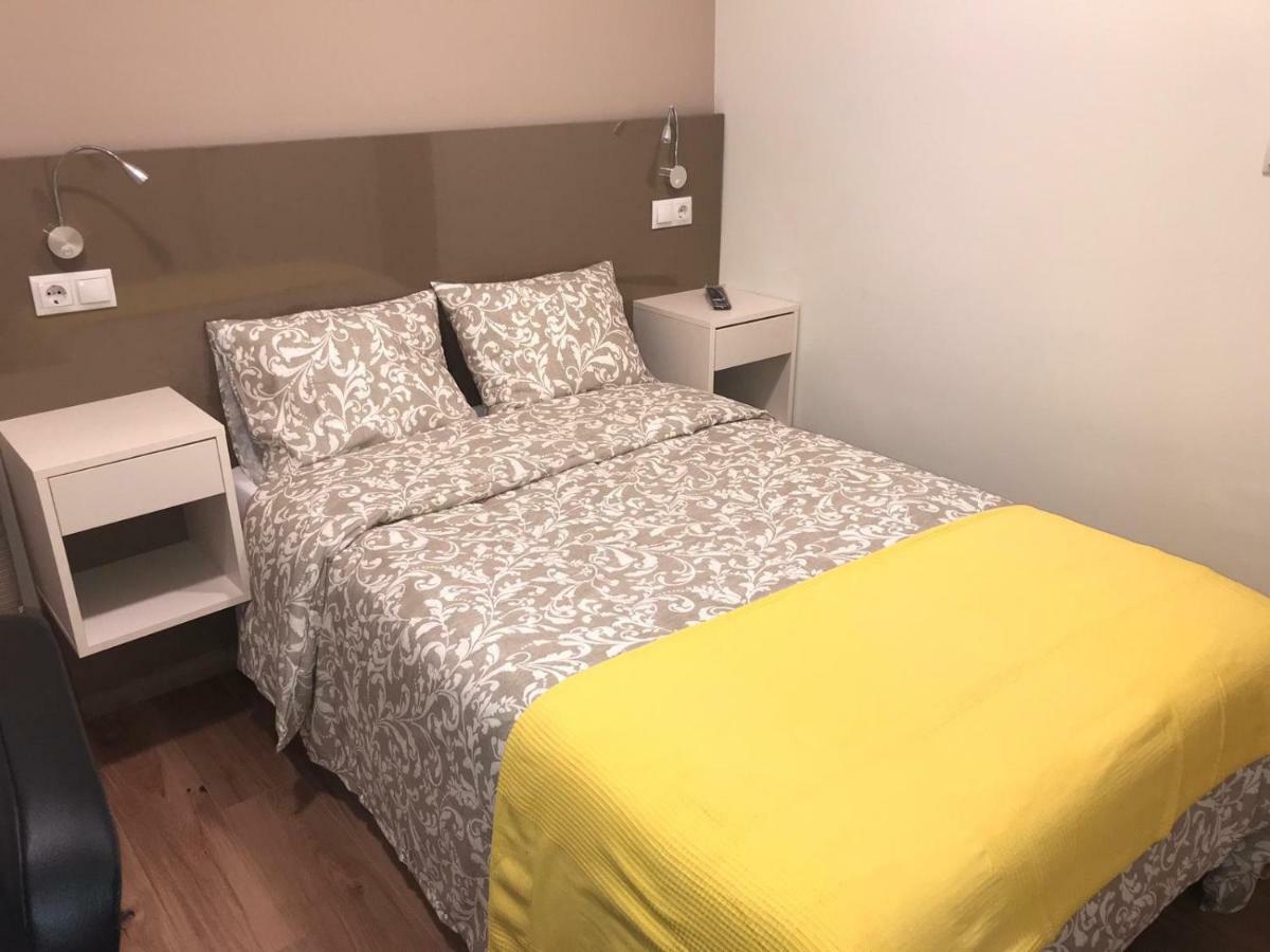 Residencia Compostela 2 Bed & Breakfast Santiago de Compostela Luaran gambar
